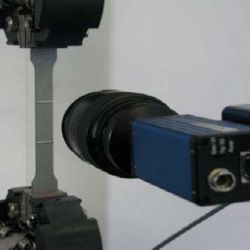 Servo-Hidrolik Üniversal Deney Cihazı, Servo Valfli